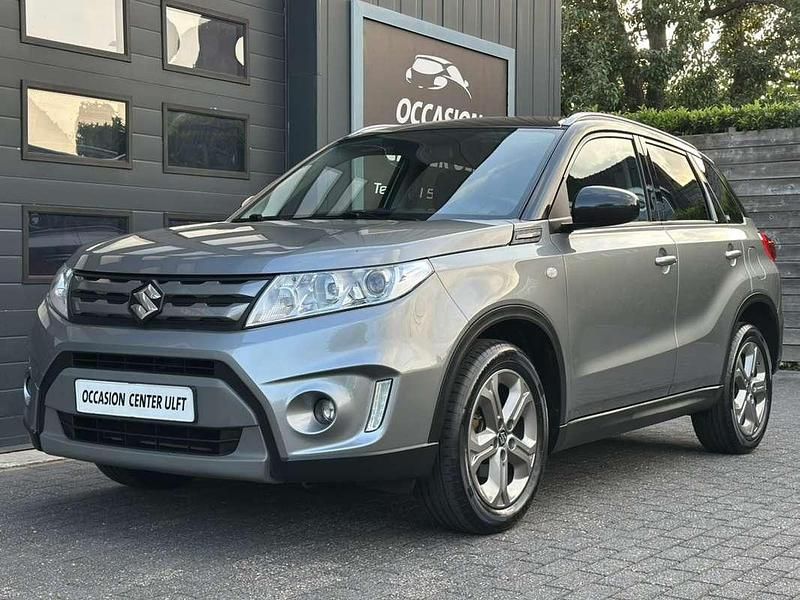 Grijs Gebruikt 2017 Suzuki Vitara SUV | € 16.450 (Goede deal) - Afbeelding 1/4