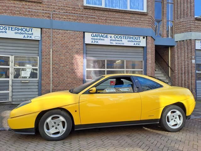 Geel Gebruikt 1998 Fiat Coupé Coupé | € 2.500 - Afbeelding 1/4
