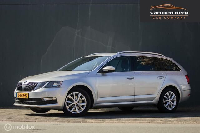 Grijs Gebruikt 2019 Skoda Octavia Business Line Stationwagen | € 13.950 (Eerlijke prijs) - Afbeelding 1/4