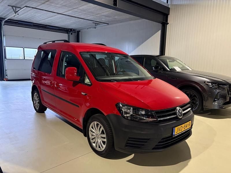 Occasion VW Caddy Trendline 131 PK (96 kW) 2018 Rood MPV