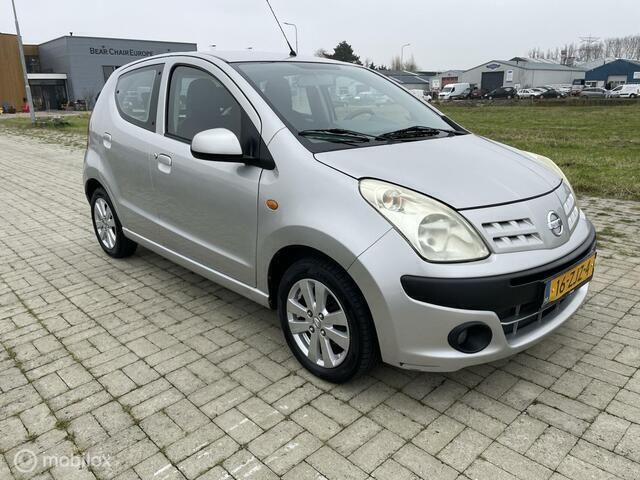 Grijs Gebruikt 2012 Nissan Pixo Hatchback | € 3.450 (Iets duurder) - Afbeelding 1/4