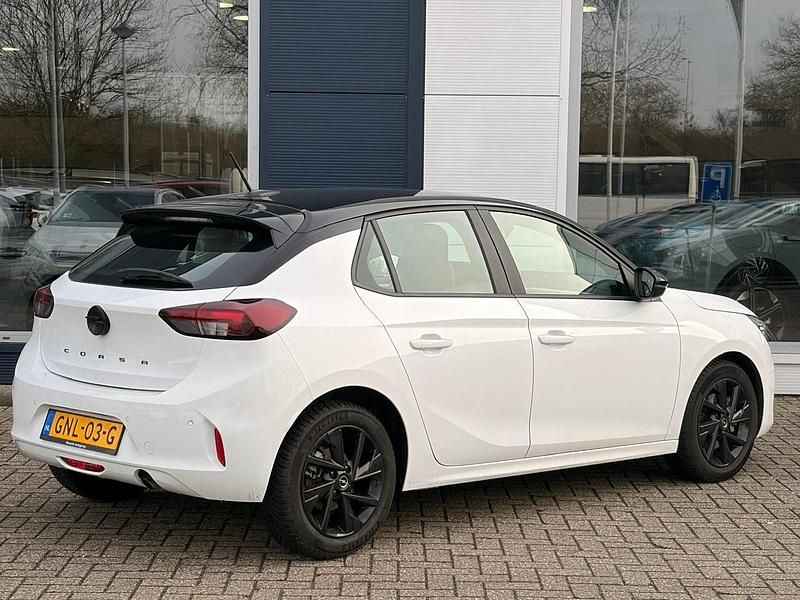 Occasion Opel Corsa 101 PK (74 kW) 2024 Wit Hatchback