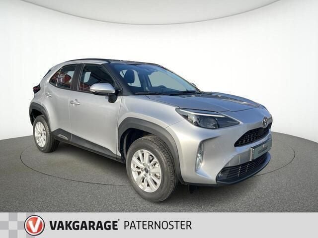 Zilver Gebruikt 2024 Toyota Yaris Cross Business Edition SUV | € 29.750 (Iets duurder) - Afbeelding 1/4
