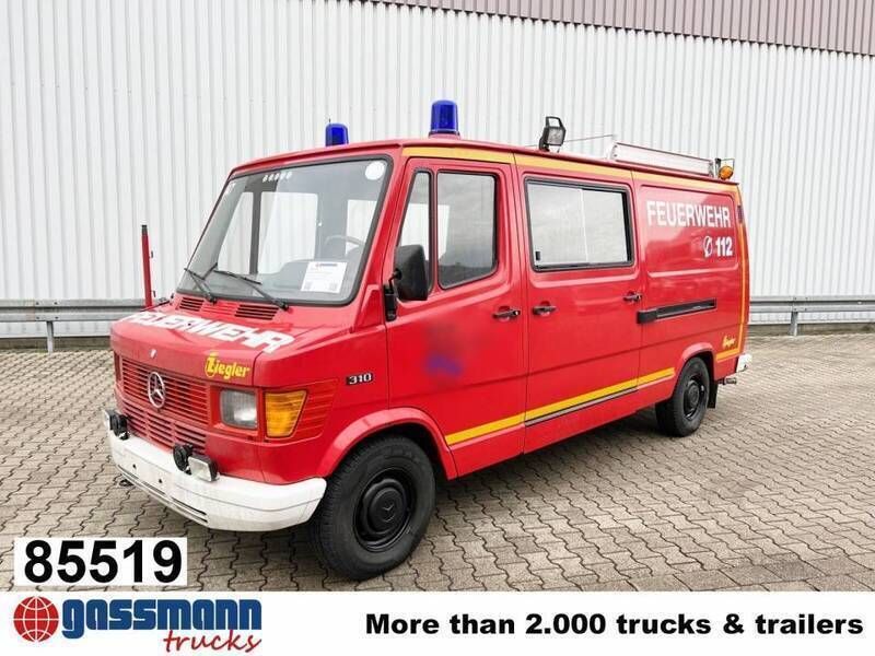 Roodrot Gebruikt 1987 Mercedes T1 Van | € 13.900 - Afbeelding 1/4