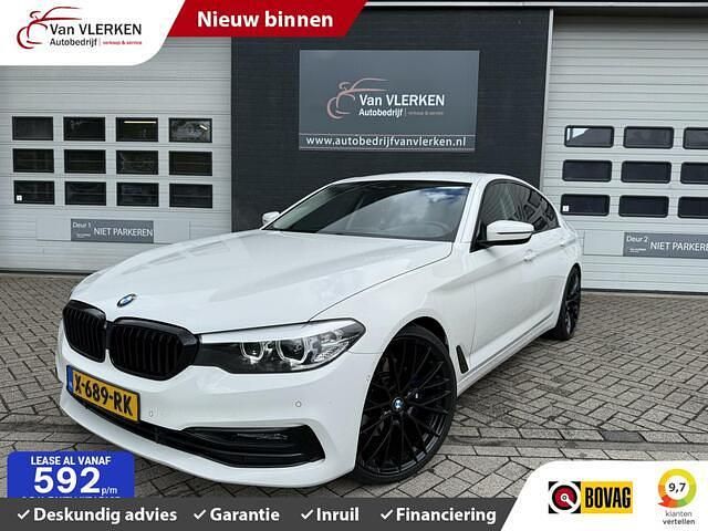 Wit Gebruikt 2019 BMW 530 Executive Sedan | € 35.900 (Iets duurder) - Afbeelding 1/4