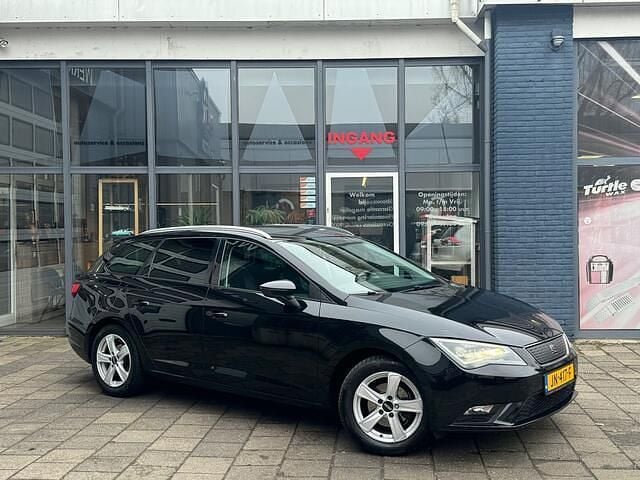 Occasion Seat Leon ST CONNECT 116 PK (85 kW) 2017 Zwart Stationwagen