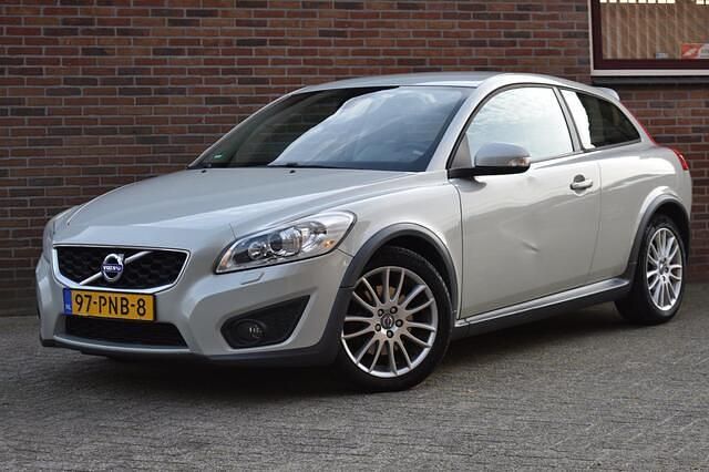 Wit Gebruikt 2011 Volvo C30 Summum Hatchback | € 3.949 - Afbeelding 1/4