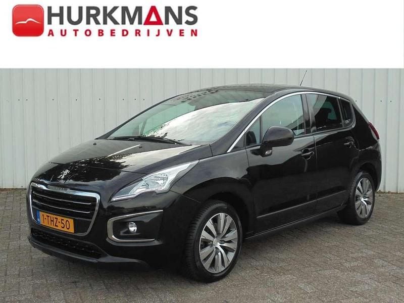 Zwart, metallic lak Gebruikt 2014 Peugeot 3008 MPV | € 9.711 (Duur) - Afbeelding 1/4