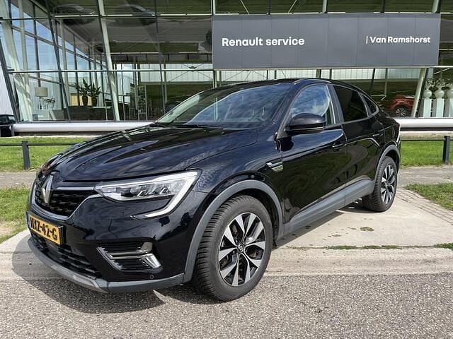 Zwart Gebruikt 2022 Renault Arkana Intens SUV | € 19.950 (Goede deal) - Afbeelding 1/3