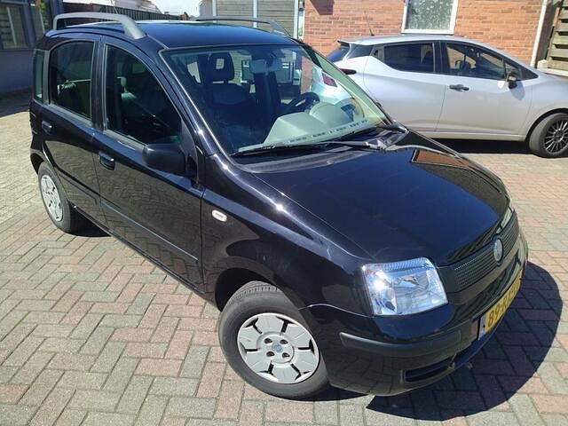 Zwart Gebruikt 2005 Fiat Panda Active Hatchback | € 1.350 (Eerlijke prijs) - Afbeelding 1/4