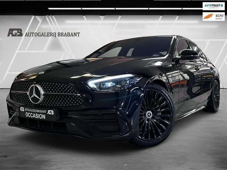 Occasion 2022 Mercedes 200 AMG line | € 37.499 (Eerlijke prijs) - Afbeelding 1/4