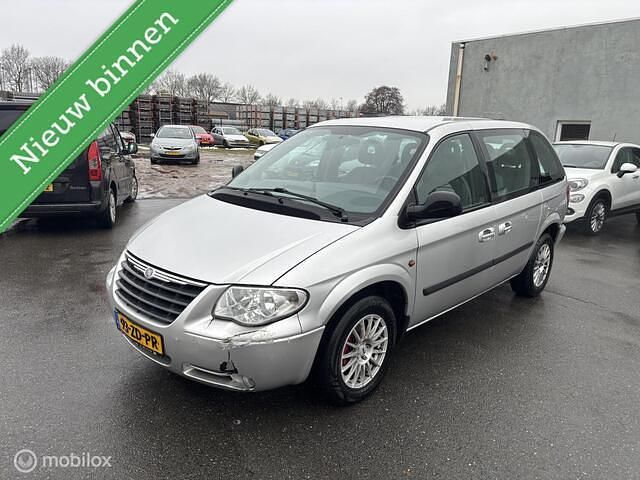 Grijs Occasion 2008 Chrysler Voyager MPV | € 999 - Afbeelding 1/4