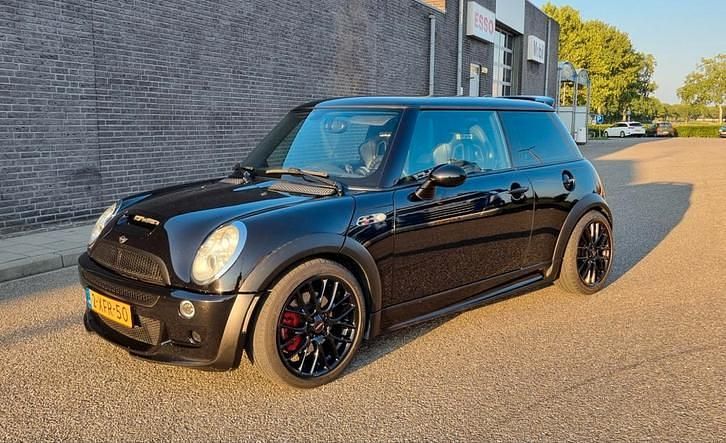 Gebruikt 2005 Mini Cooper S Hatchback | € 4.495 (Duur) - Afbeelding 1/4