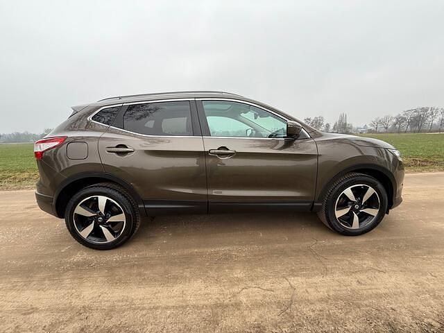 Occasion Nissan Qashqai 360º 116 PK (85 kW) 2014 Bruin (metallic) SUV