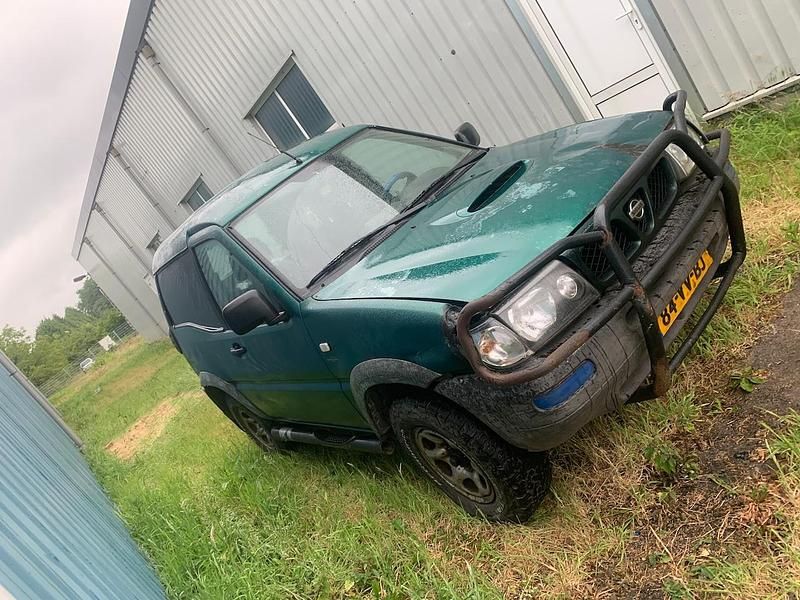 Groen Gebruikt 2001 Nissan Terrano Comfort SUV | € 3.750 - Afbeelding 1/4