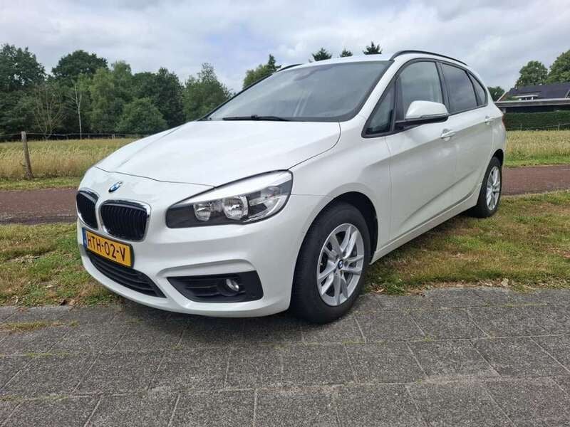 Wit Gebruikt 2018 BMW 218 Active Tourer MPV | € 15.950 (Super prijs) - Afbeelding 1/4