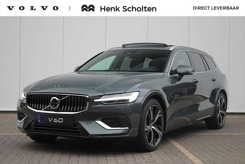 Nieuw 2025 Volvo V60 Ultra Stationwagen | € 68.652 (Duur) - Afbeelding 1/4