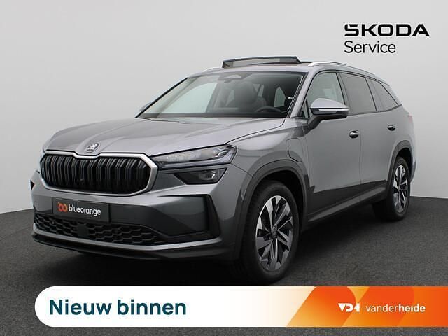 Grijs Nieuw 2025 Skoda Kodiaq Business Line SUV | € 49.900 (Eerlijke prijs) - Afbeelding 1/3