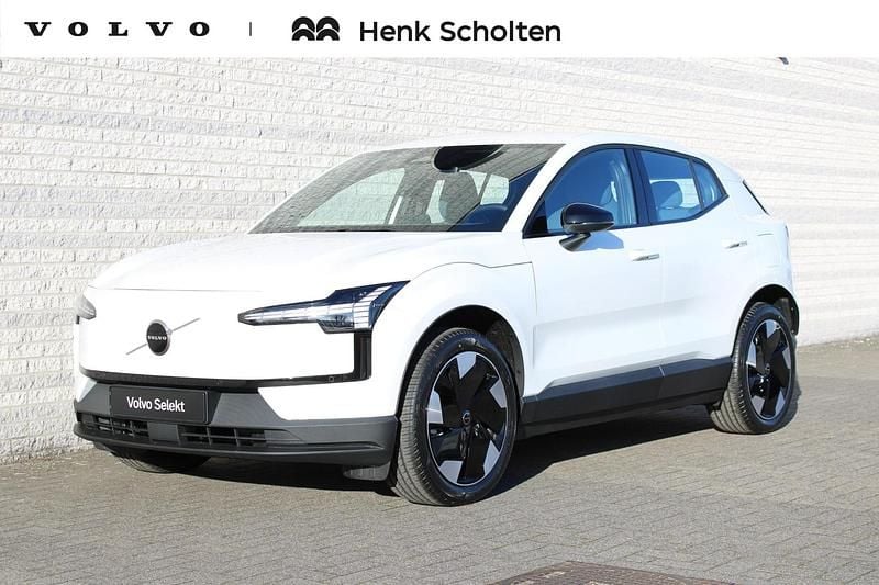 Nieuw Volvo EX30 Plus 11 kW (15 PK) 2026 Wit SUV