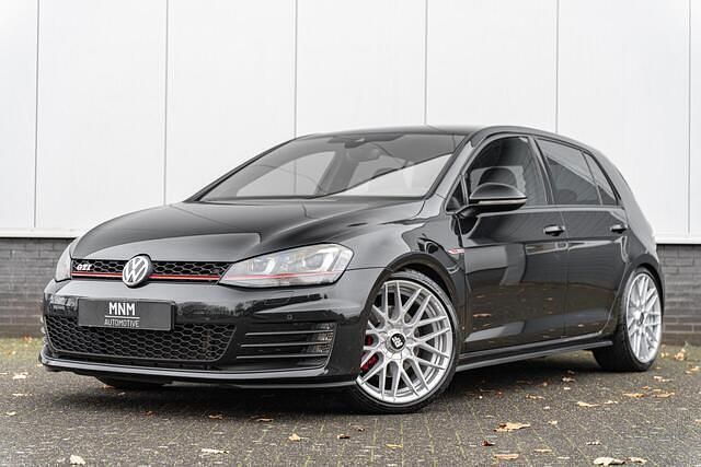 Zwart Occasion 2016 VW Golf VII GTI Hatchback | € 19.450 (Eerlijke prijs) - Afbeelding 1/4