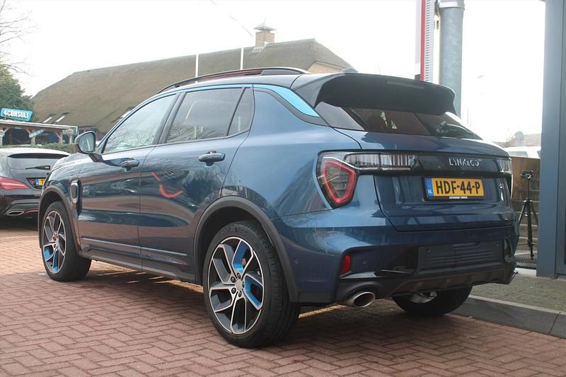 Occasion Lynk & Co 01 2025 Blauw SUV