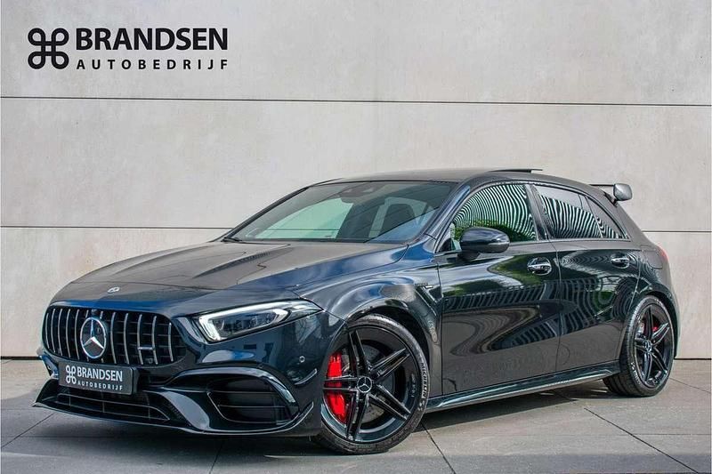 Zwart Gebruikt 2021 Mercedes A45 AMG Premium Plus Hatchback | € 49.900 (Eerlijke prijs) - Afbeelding 1/4