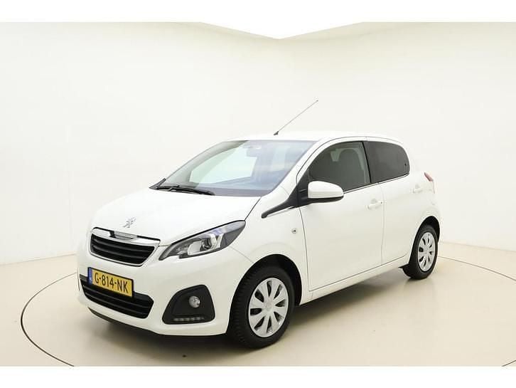 Wit Gebruikt 2019 Peugeot 108 Style Hatchback | € 9.445 (Eerlijke prijs) - Afbeelding 1/4