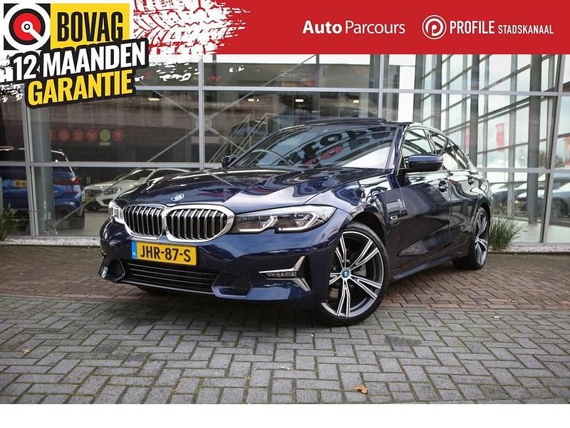 Occasion BMW 320 163 PK (119 kW) 2022 Blauw Sedan