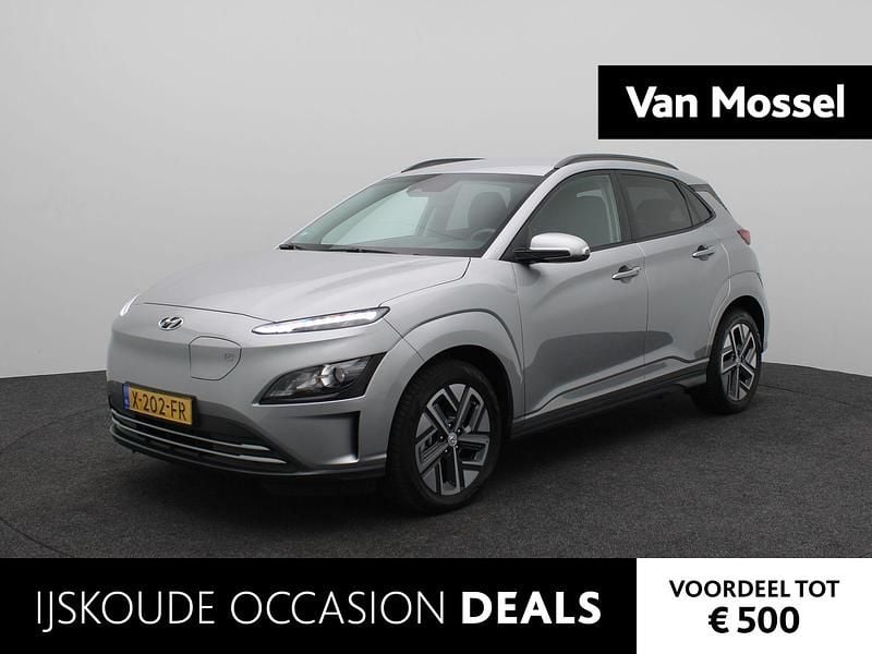 Grijs Occasion 2024 Hyundai Kona Pure SUV | € 23.940 (Goede deal) - Afbeelding 1/3