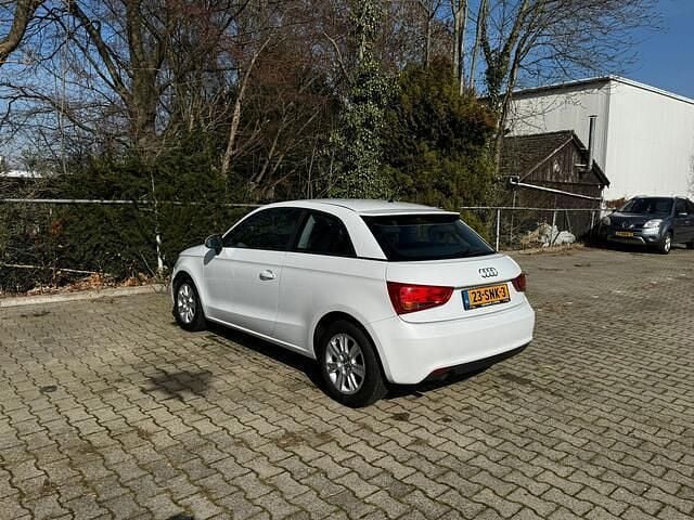Occasion Audi A1 Attraction 86 PK (63 kW) 2011 Wit Hatchback