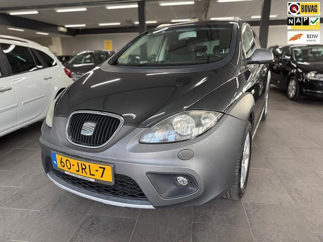 Grijs Gebruikt 2009 Seat Altea MPV | € 3.495 (Duur) - Afbeelding 1/4