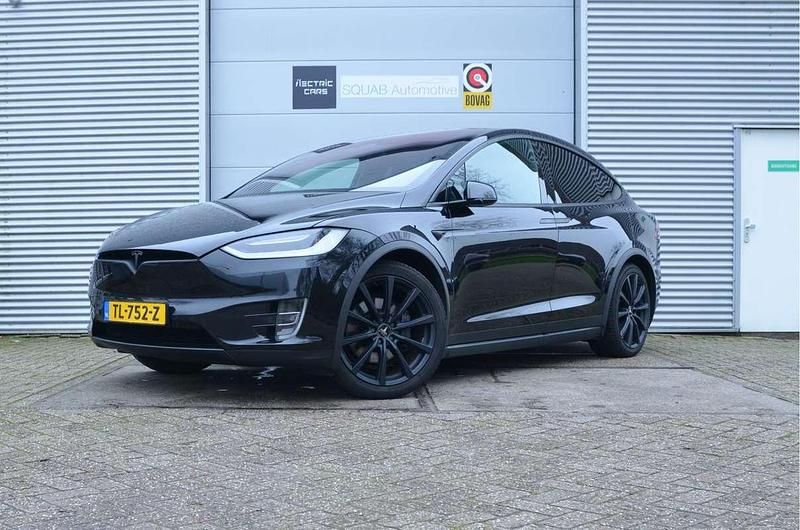 Zwart Occasion 2018 Tesla Model X SUV | € 34.999 (Duur) - Afbeelding 1/4