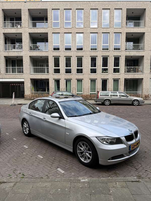 Gebruikt 2006 BMW 318 Executive Sedan | € 4.000 (Eerlijke prijs) - Afbeelding 1/4