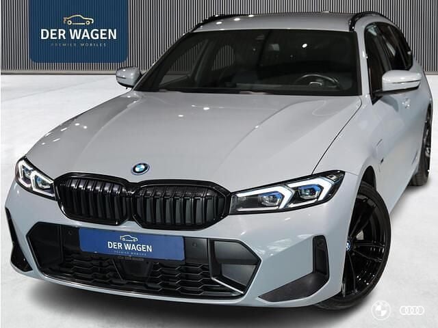 Geel Gebruikt 2021 BMW 330 Efficient Dynamics Stationwagen | € 39.900 - Afbeelding 1/4