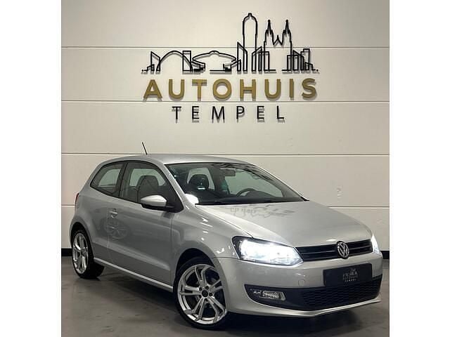 Grijs Occasion 2010 VW Polo Comfortline Hatchback | € 4.490 (Super prijs) - Afbeelding 1/4