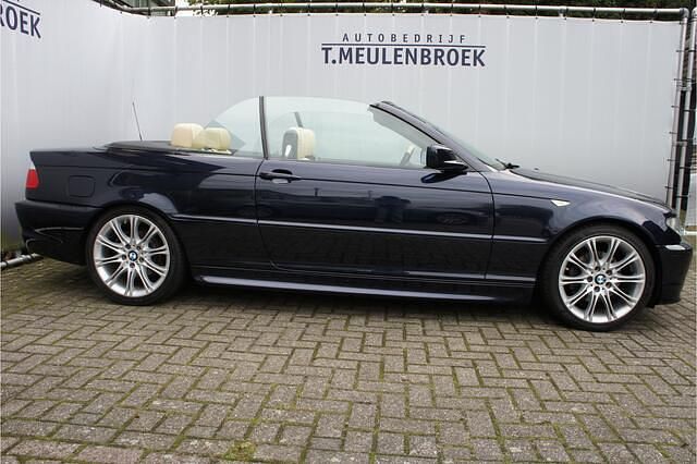 Occasion BMW 320 Cabriolet Shadowline 170 PK (125 kW) 2005 Blauw Cabriolet