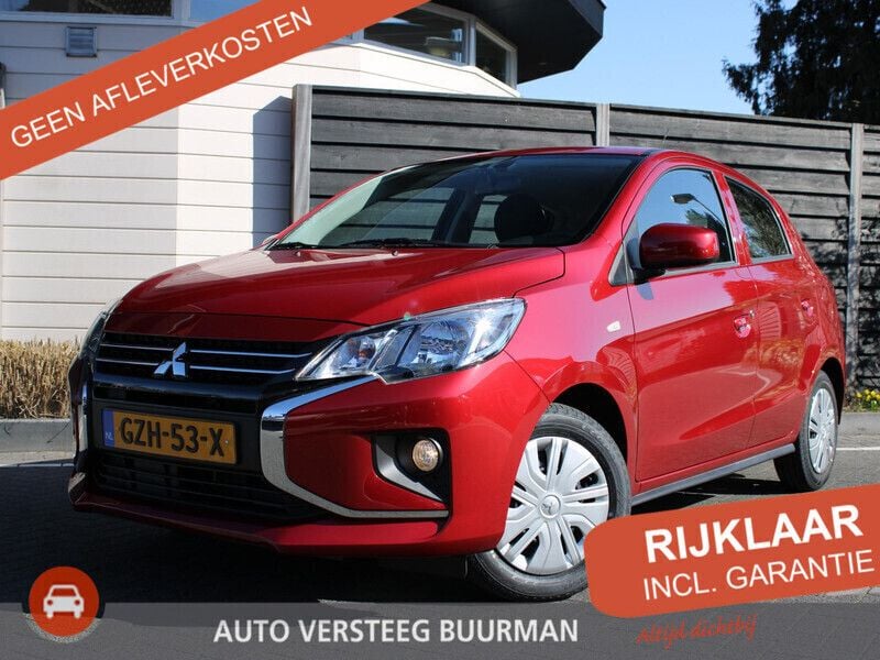 Rood Gebruikt 2025 Mitsubishi Space Star Hatchback | € 17.950 (Duur) - Afbeelding 1/4