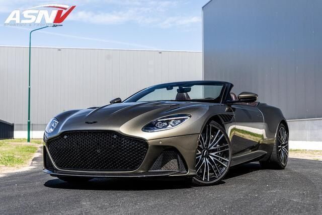 Groen Gebruikt 2021 Aston Martin DBS Cabriolet | € 259.945 - Afbeelding 1/4