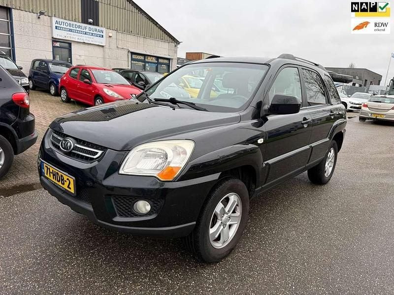 Zwart Gebruikt 2008 Kia Sportage SUV | € 3.750 (Duur) - Afbeelding 1/4