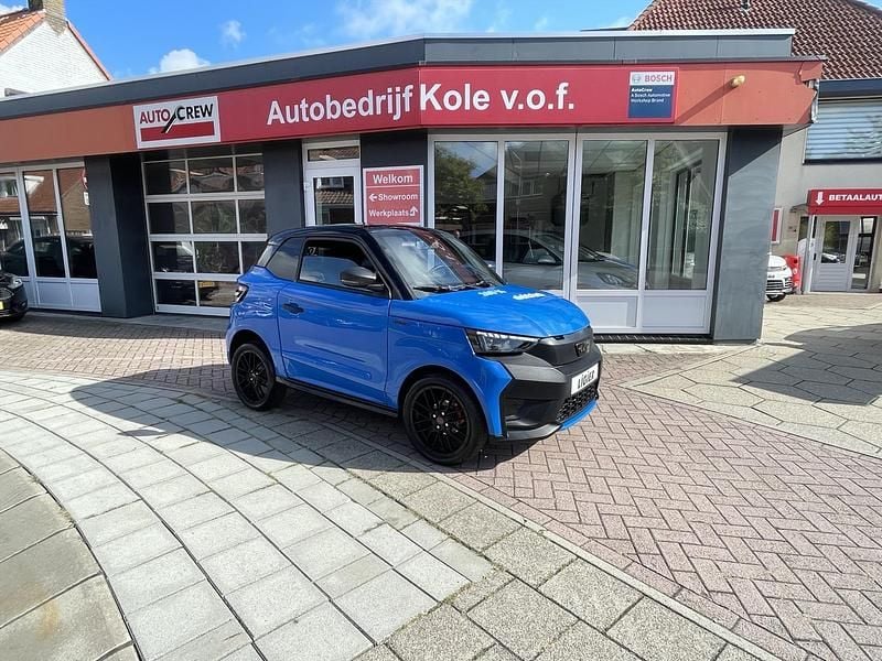 Blauw Nieuw 2025 Ligier JS50 Hatchback | € 25.490 (Eerlijke prijs) - Afbeelding 1/3