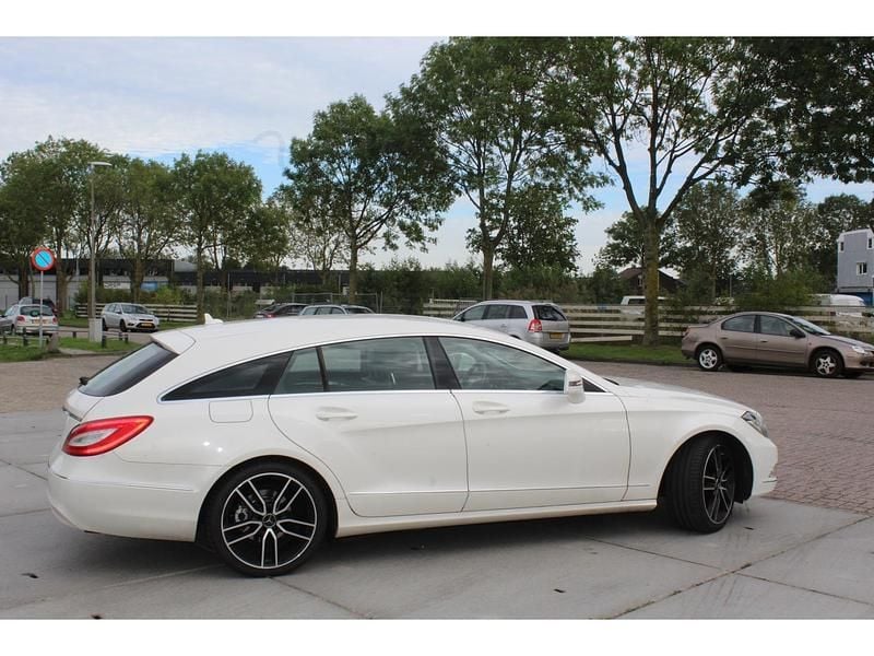 Occasion Mercedes CLS350 266 PK (195 kW) 2012 Wit Stationwagen