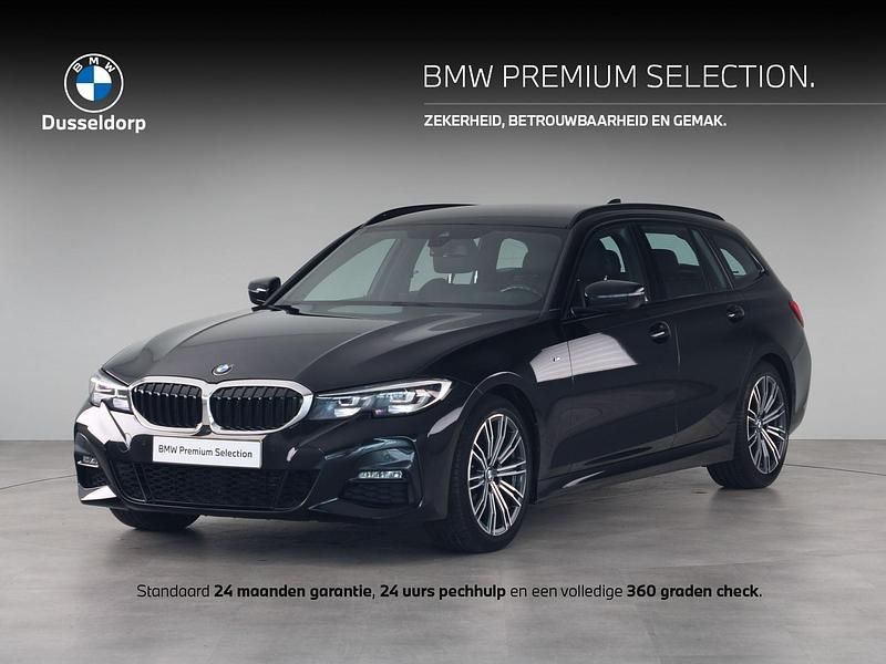 Zwart Gebruikt 2020 BMW 320 Executive Stationwagen | € 31.950 (Iets duurder) - Afbeelding 1/4