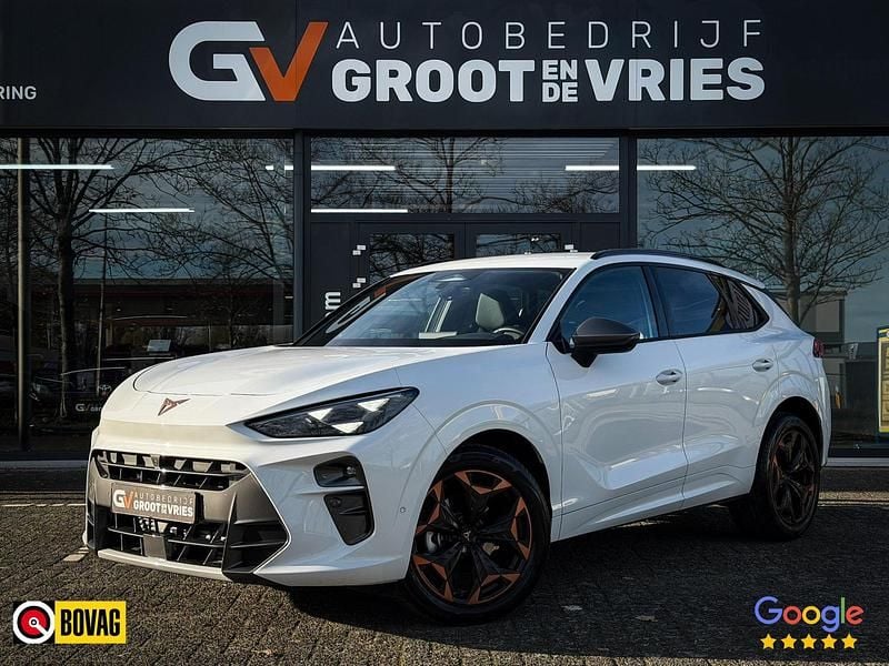 Wit Occasion 2025 Cupra Terramar SUV | € 38.495 (Super prijs) - Afbeelding 1/4