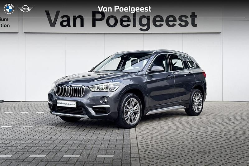 Mineralgrau metallic (grijs metallic) Occasion 2019 BMW X1 Executive SUV | € 27.800 (Eerlijke prijs) - Afbeelding 1/4