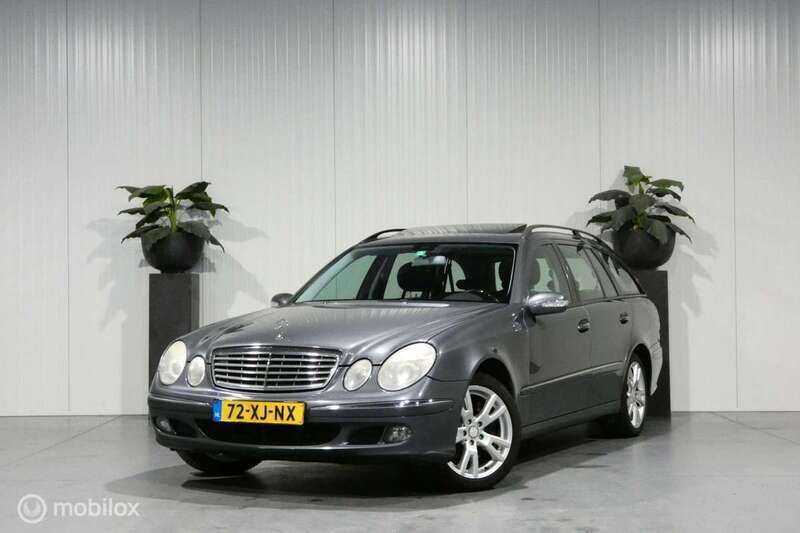 Grijs Gebruikt 2006 Mercedes E350 Avantgarde Stationwagen | € 5.999 - Afbeelding 1/4