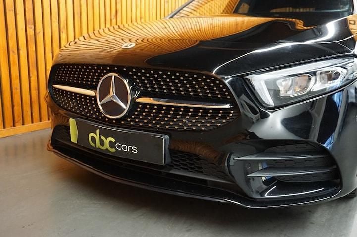 Occasion Mercedes A180 Business 136 PK (100 kW) 2021 Zwart (metallic) Sedan