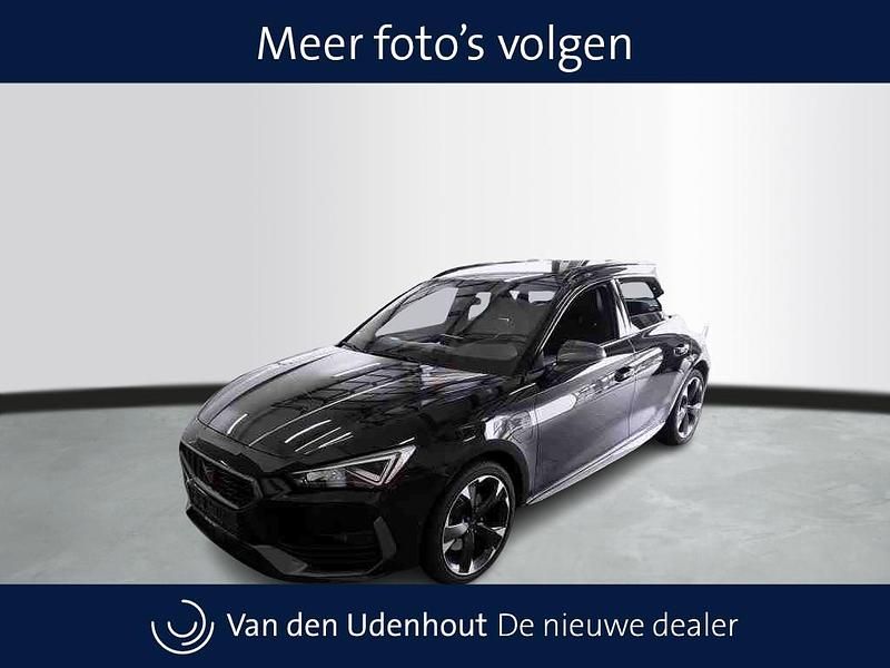 Zwart Gebruikt 2022 Cupra Leon Stationwagen | € 28.440 (Eerlijke prijs) - Afbeelding 1/4