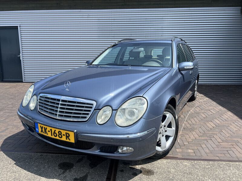 Blauw Gebruikt 2003 Mercedes E200 Elegance Stationwagen | € 5.500 (Eerlijke prijs) - Afbeelding 1/4