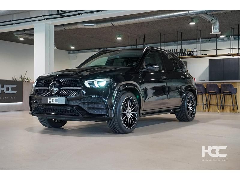 Zwart Gebruikt 2021 Mercedes GLE350 AMG SUV | € 66.940 (Eerlijke prijs) - Afbeelding 1/4