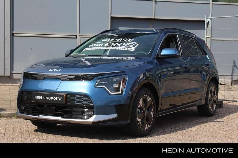 Blauw Nieuw 2024 Kia e-Niro SUV | € 35.945 (Super prijs) - Afbeelding 1/4